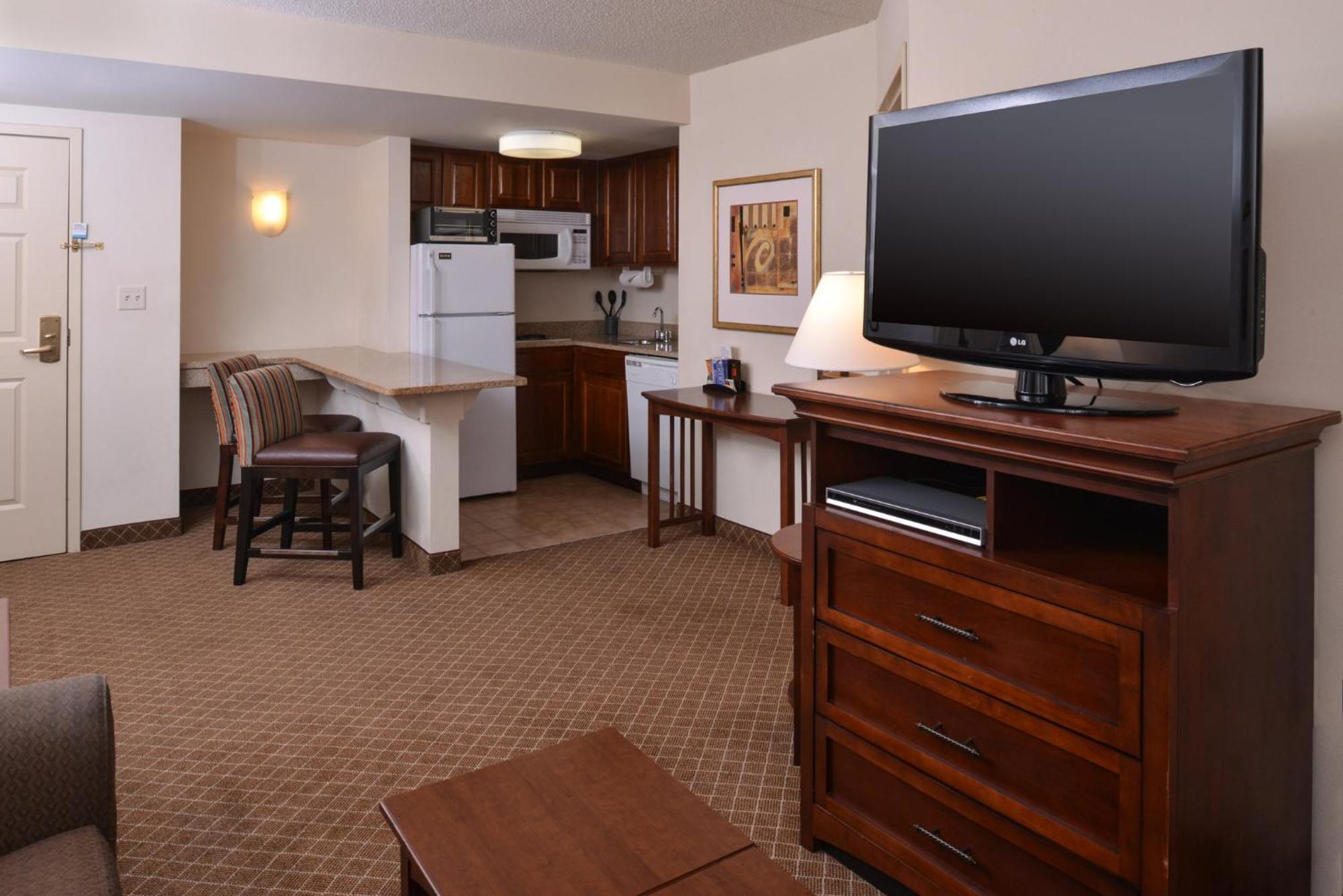 Staybridge Suites Indianapolis-Airport By Ihg Плейнфилд Экстерьер фото