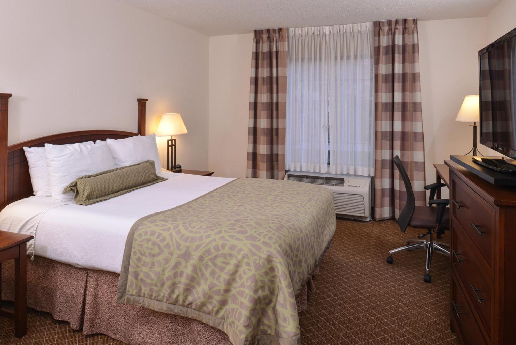 Staybridge Suites Indianapolis-Airport By Ihg Плейнфилд Экстерьер фото