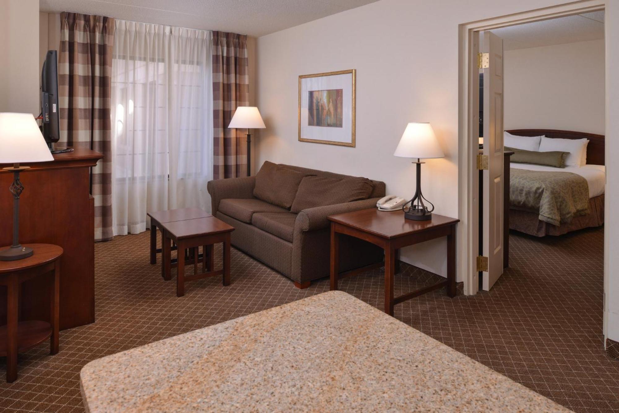 Staybridge Suites Indianapolis-Airport By Ihg Плейнфилд Экстерьер фото